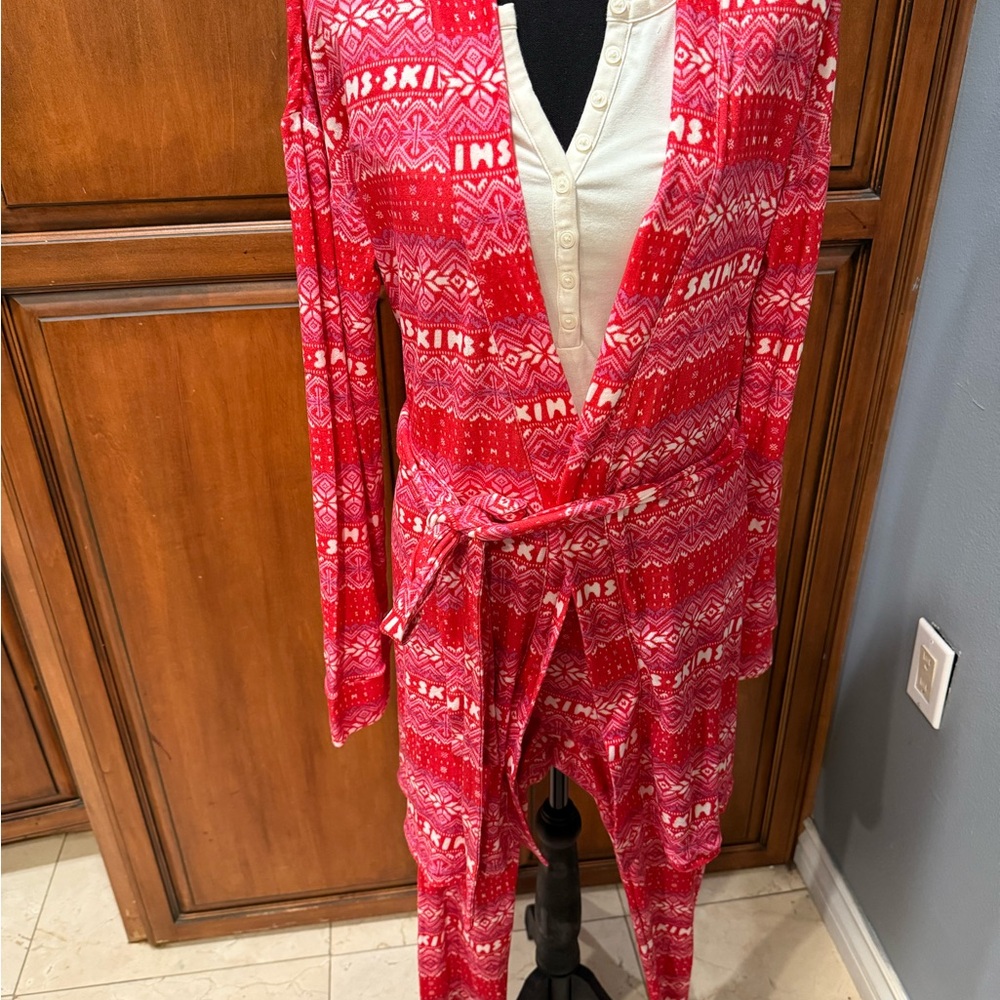 SKIMS Red Patterned Robe - Picture 2 of 6